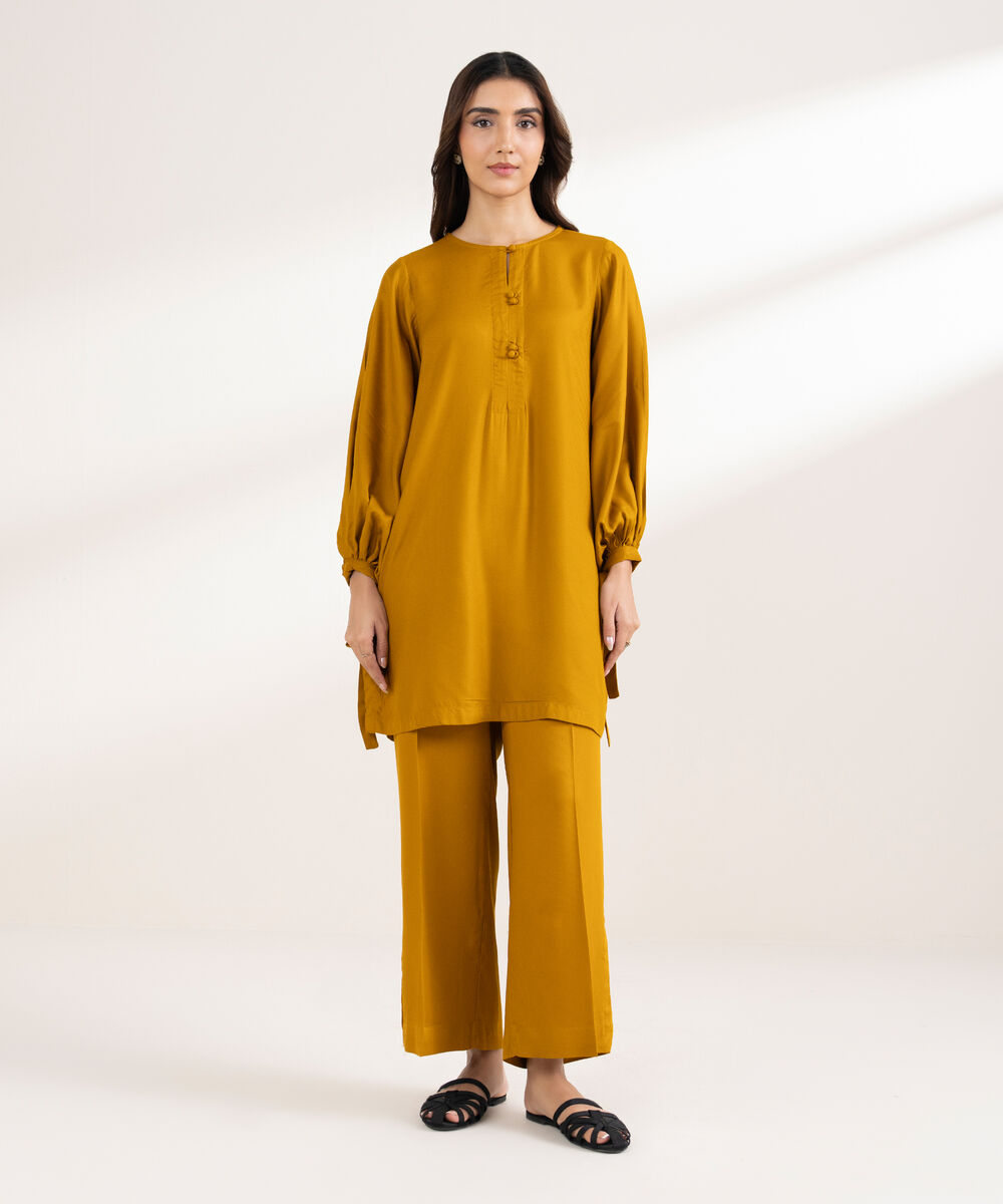 Women's RTW Bedford Solid Straight Mustard Shirt