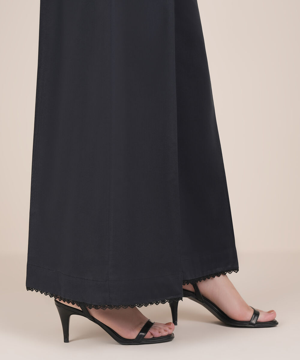 Women's RTW Cambric Black Solid Flared Pants