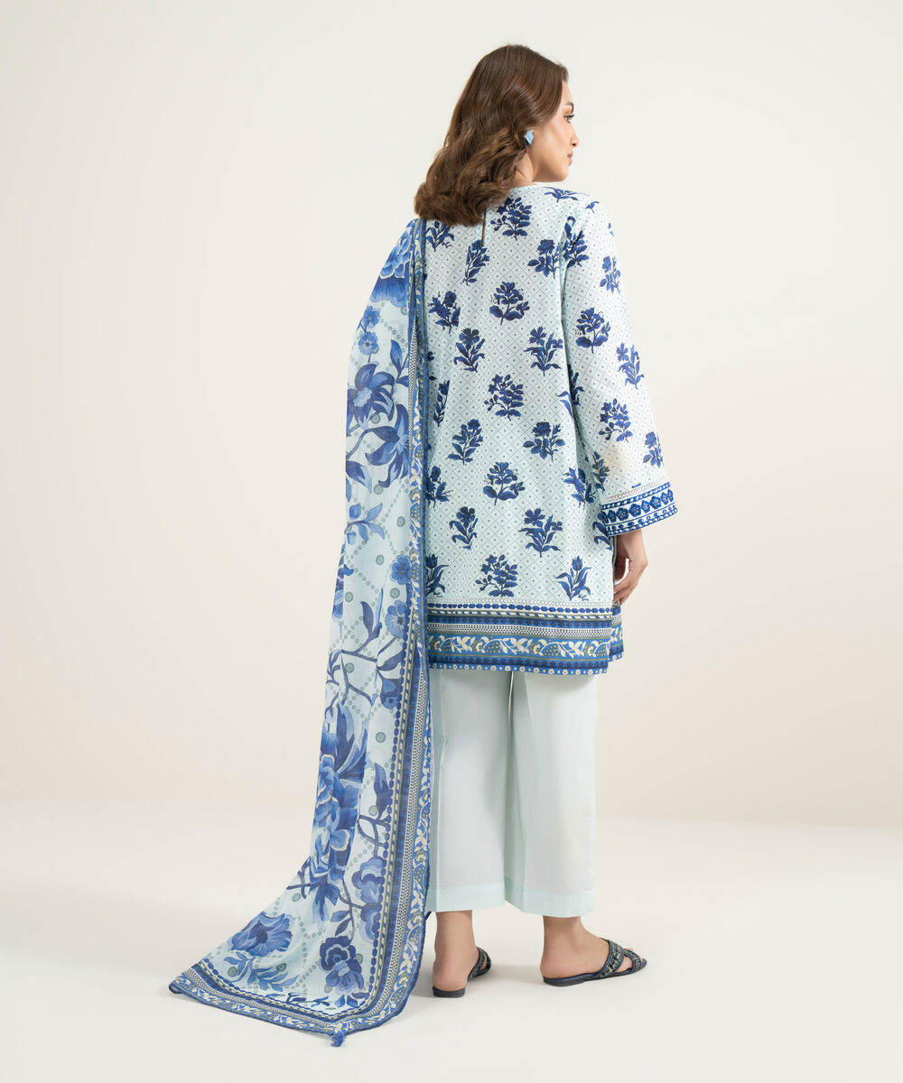 Women's RTW Slub Lawn Embroidered Blue 3 Piece Suit