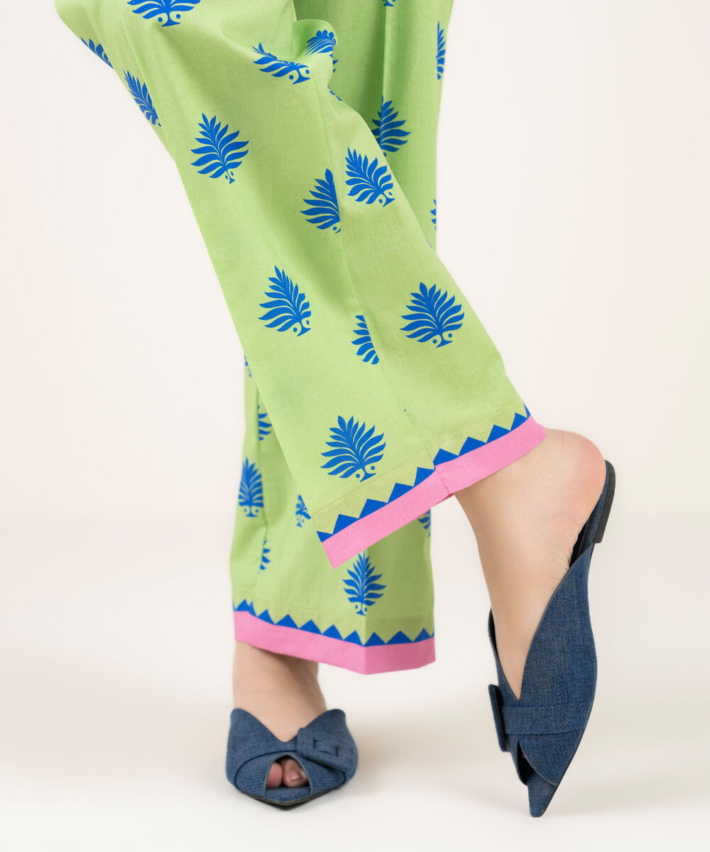 Women's RTW Cambric Printed Green Straight Pants