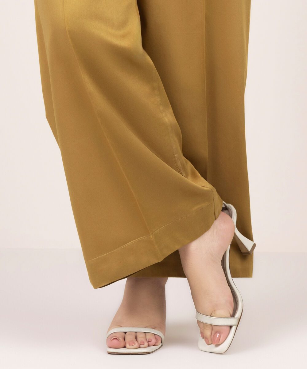 Women's RTW Cambric Solid Brown Culottes