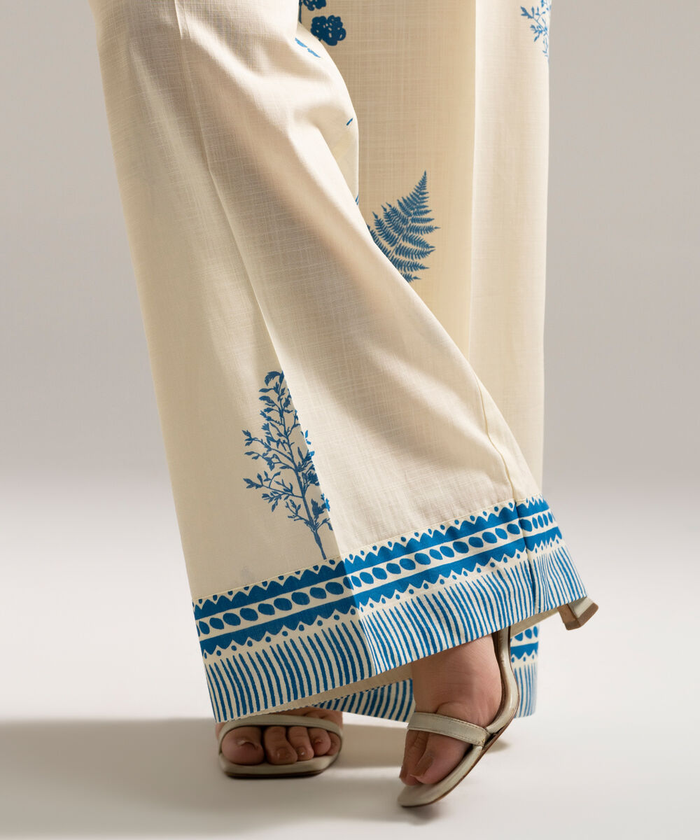 Women's RTW Cross Hatch Printed Off White Culottes