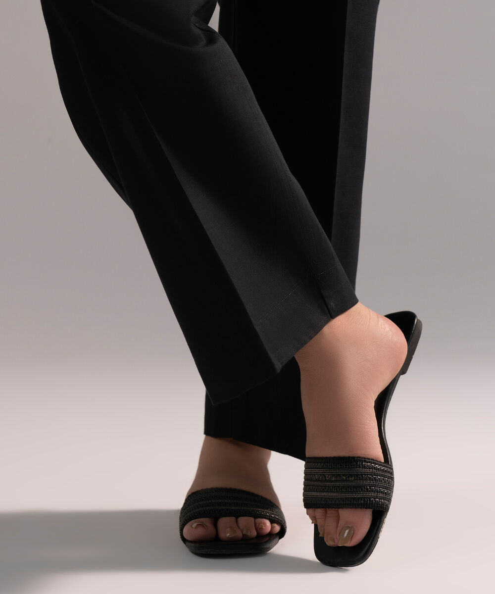 Women's RTW Cambric Solid Black Straight Pants