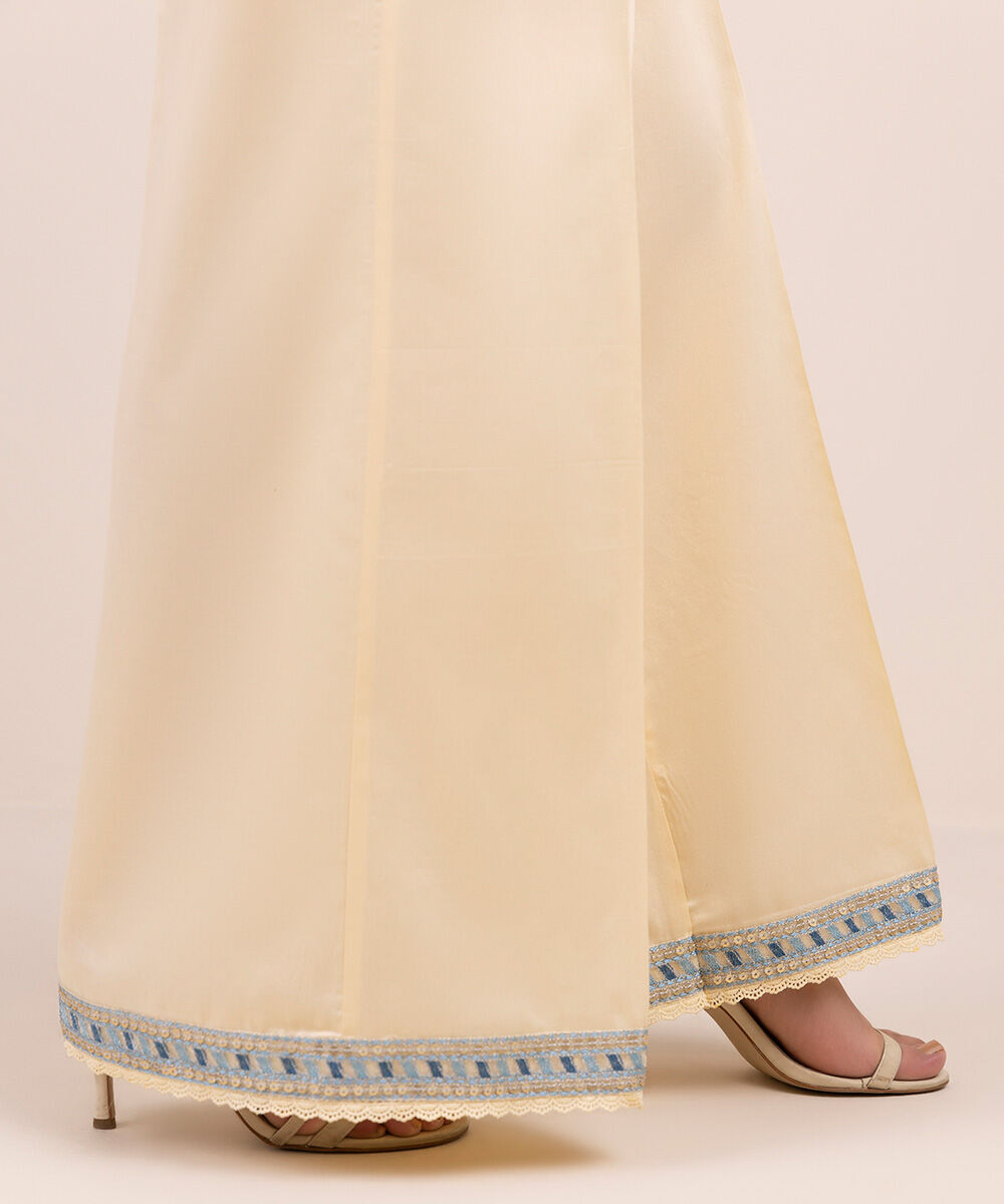 Women's Pret Cross Hatch Beige Embroidered Culottes