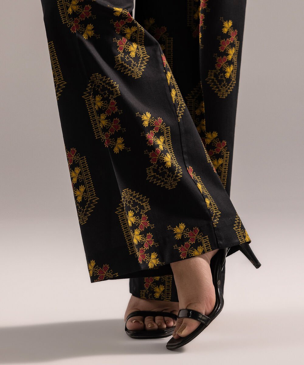 Women's RTW Cambric Printed Black Culottes