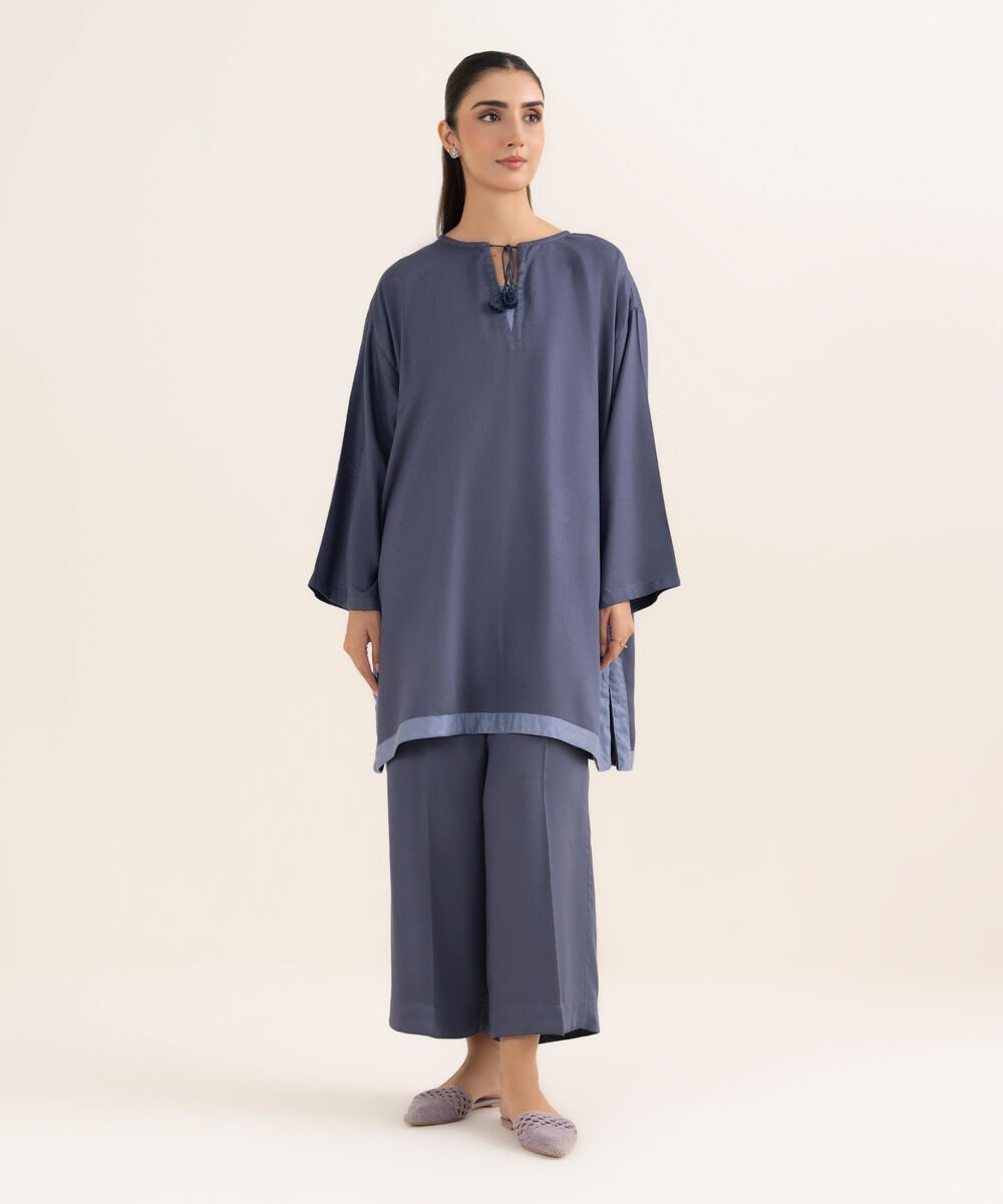 Women's RTW Bedford Solid Drak Grey Drop Shoulder Shirt