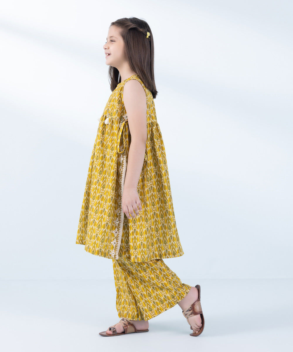 Girl's 2 Piece Printed Khaddar Suit