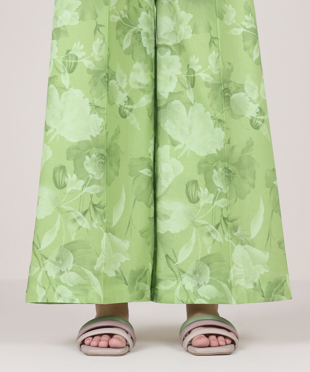 Women's RTW Cambric Green Printed Flared Pants