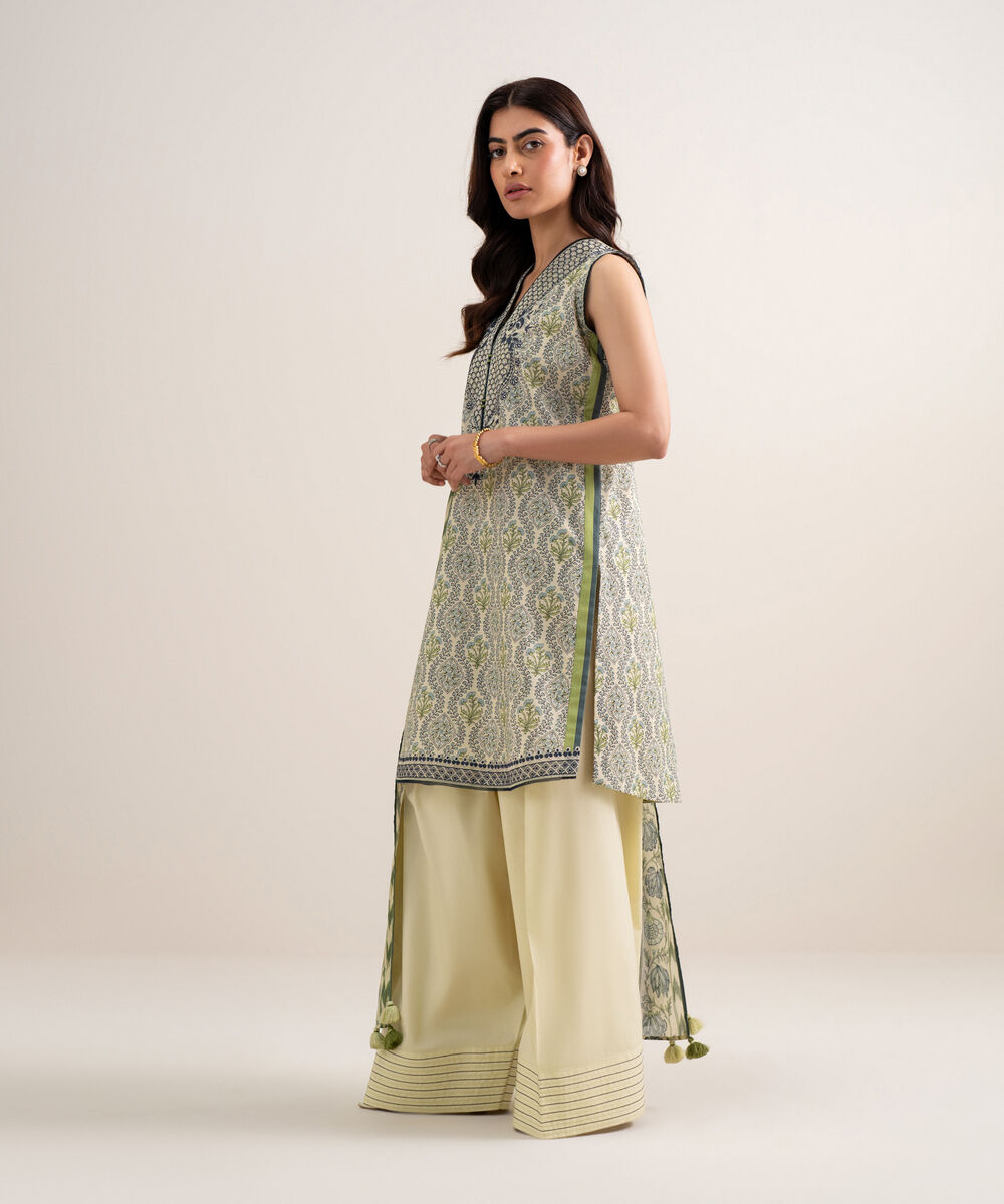 Women's Unstitched Lawn Embroidered Off White With Multi 3 Piece Suit