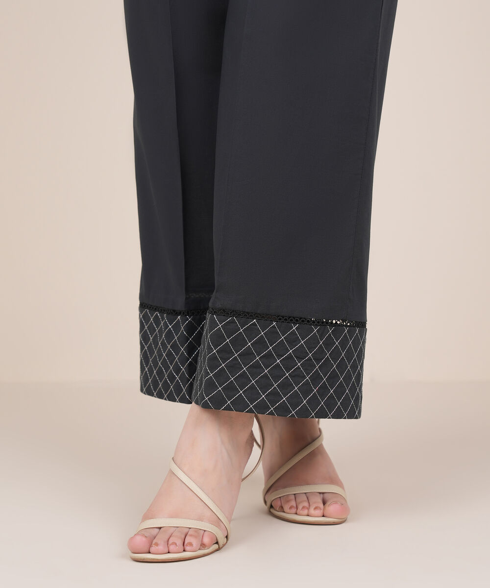 Women's RTW Cambric Black Solid Culottes