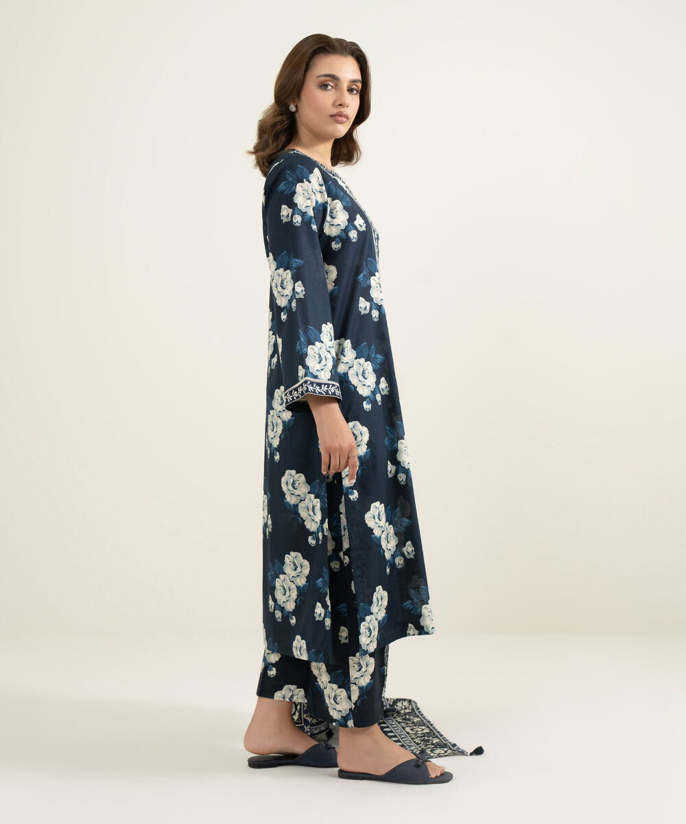 Women's RTW Slub Lawn Embroidered Blue 3 Piece Suit