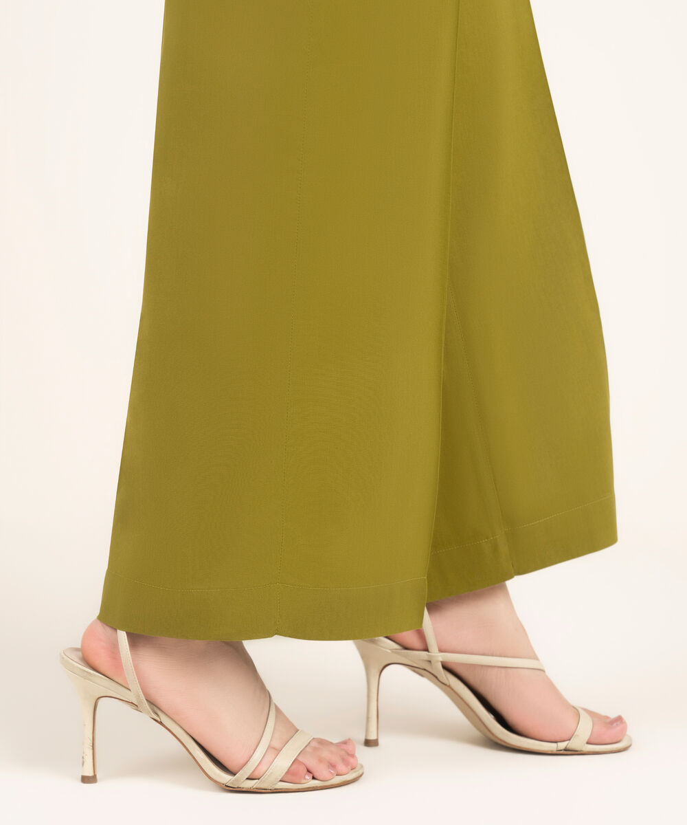 Women's RTW Cambric Solid Green Culottes
