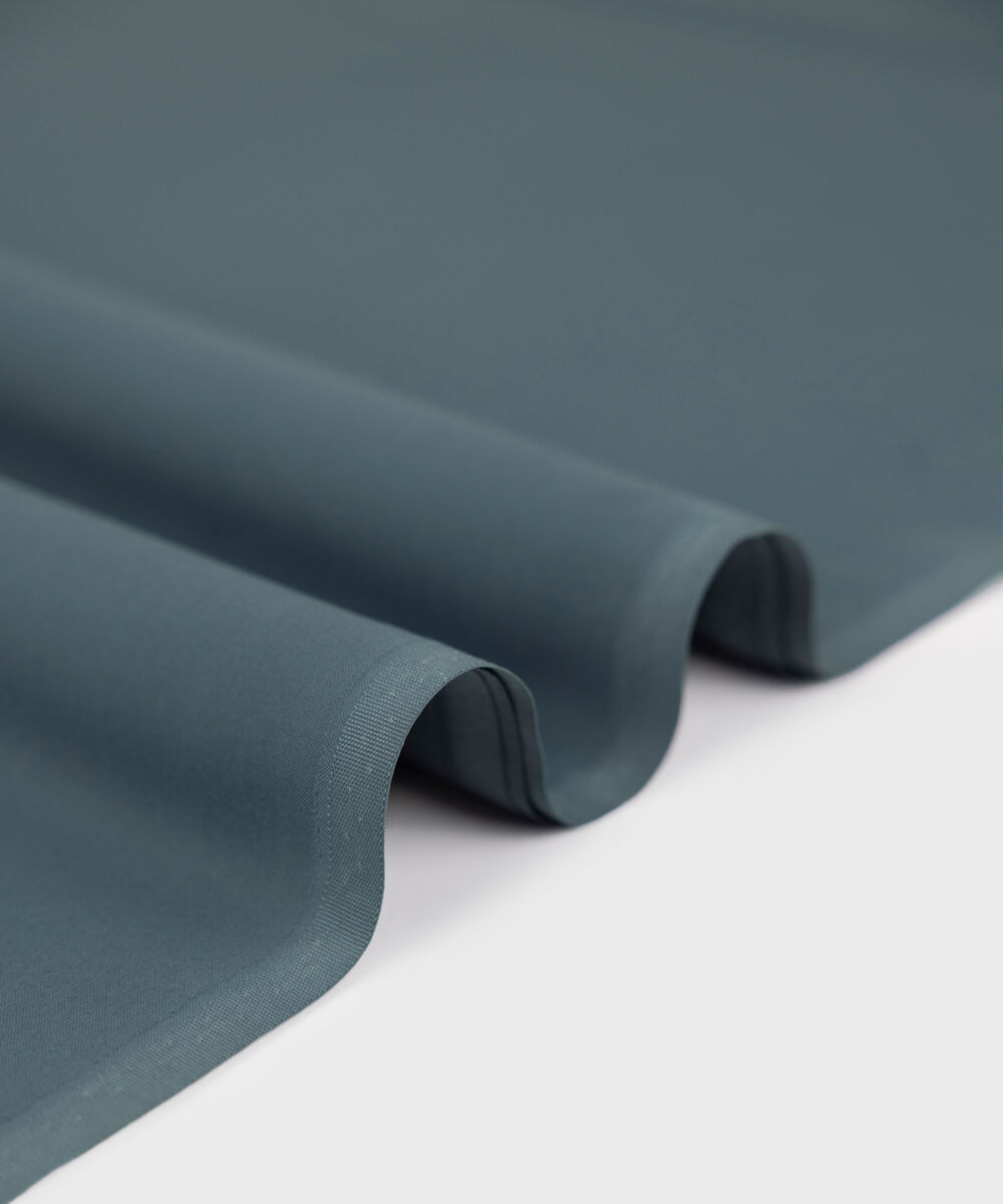 Men Unstitched Wash & Wear Blue Full Suit Fabric