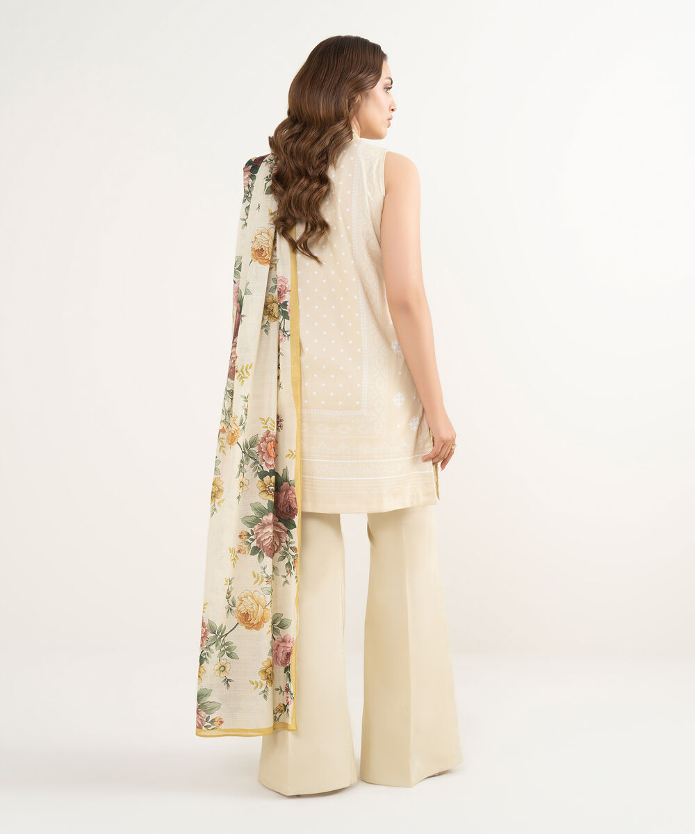 Women's Unstitched Lawn Embroidered Yellow 3 Piece Suit