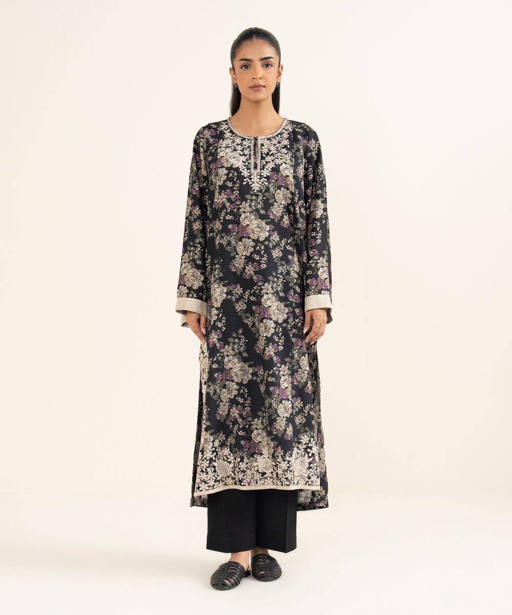 Women's RTW Herringbone Embroidered Black A-Line Shirt