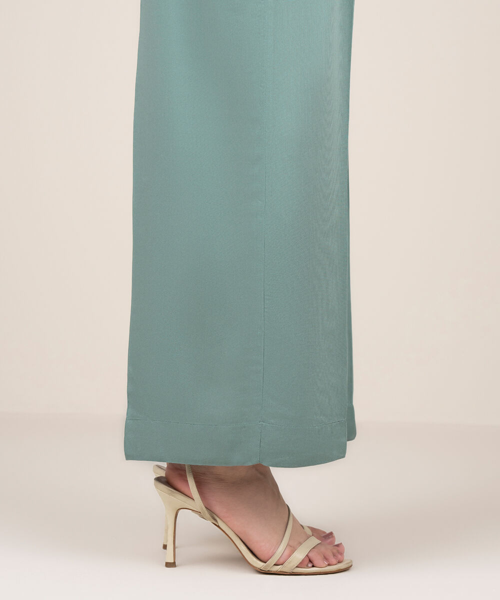 Women's RTW Bedford Solid Blue Culottes