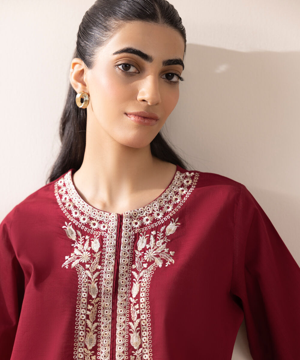 Women's RTW Cross Hatch Red Embroidered A-Line Shirt
