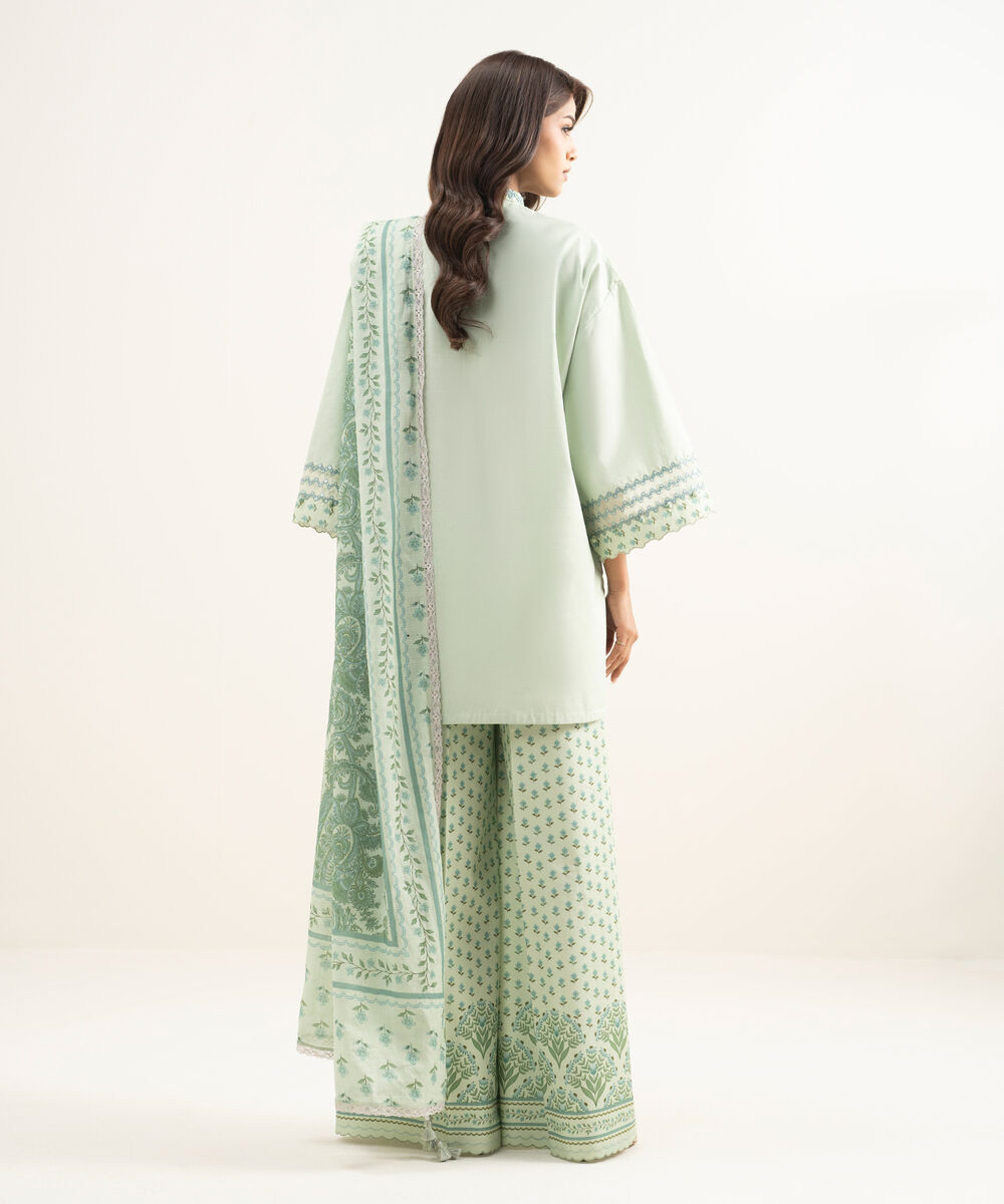 Women's Unstitched Lawn Embroidered Green 3 Piece Suit