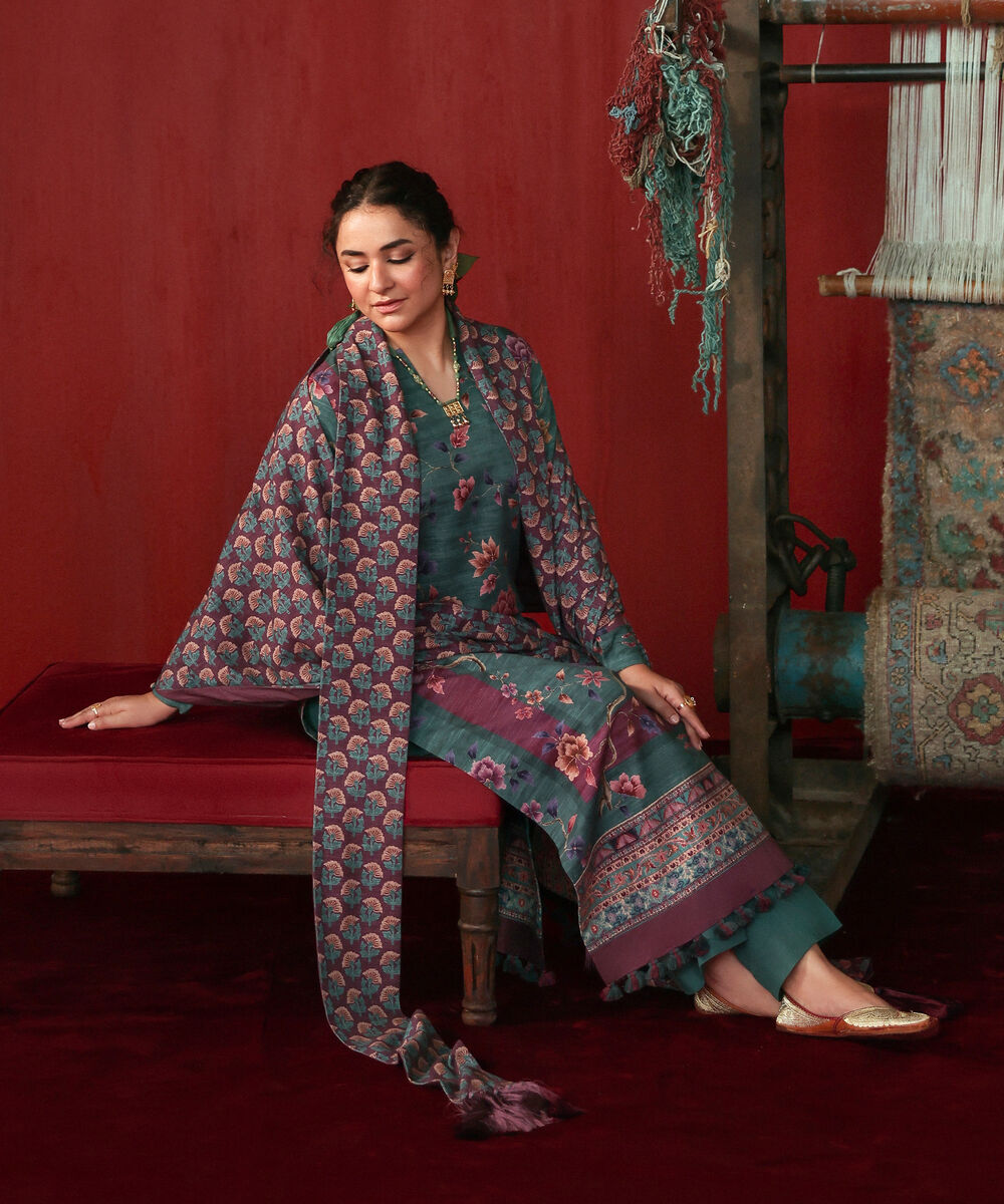 Women's Unstitched Khaddar Printed Green 3 Piece Suit