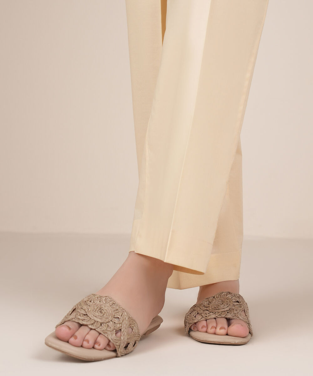 Women's RTW Lycra Off White Solid Straight Pants