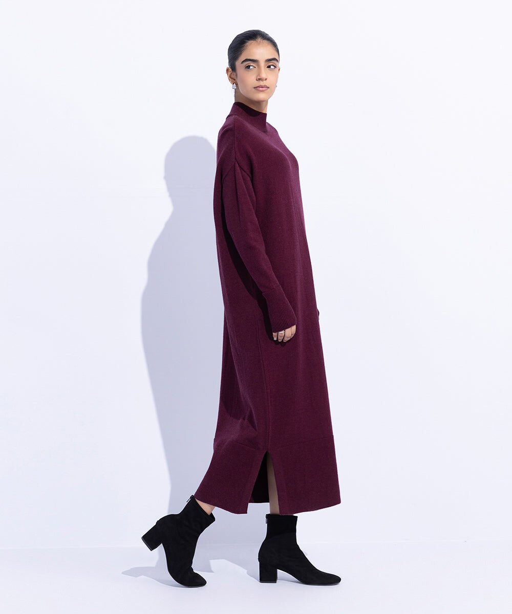 Woman - Red Long Sweater Knit Dress