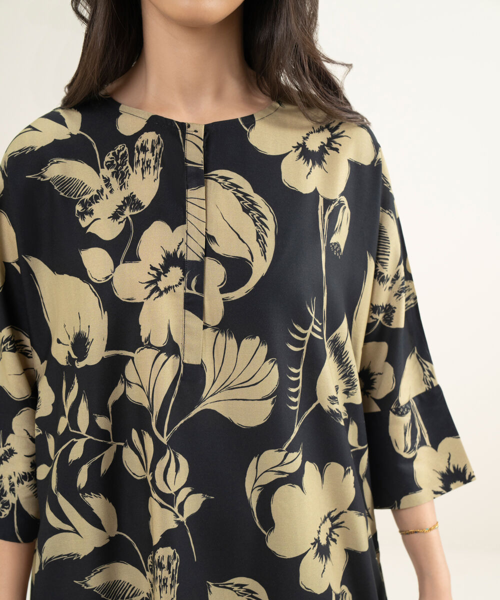 Women's RTW Arabic Cambric Printed Black Drop Shoulder Shirt