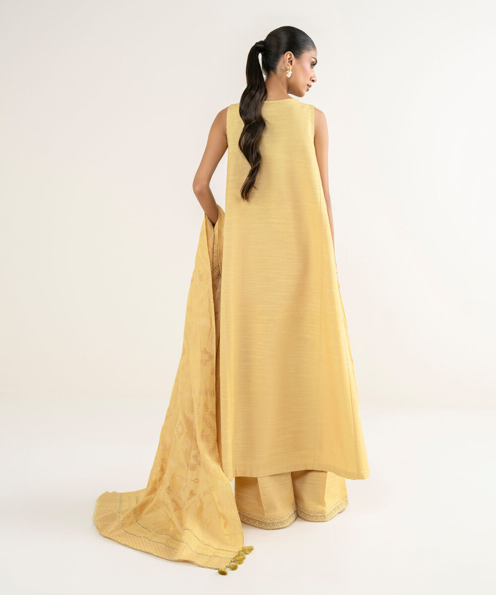 Women's Unstitched Zari Khaddar Embroidered Yellow 3 Piece Suit