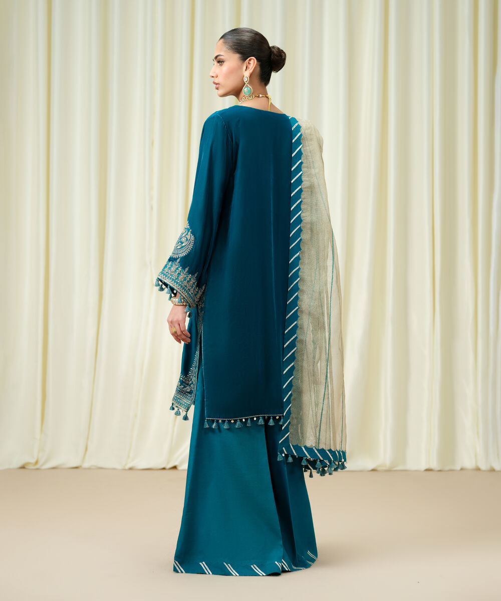 Women's Unstitched Velvet Embroidered Green 3 Piece Suit