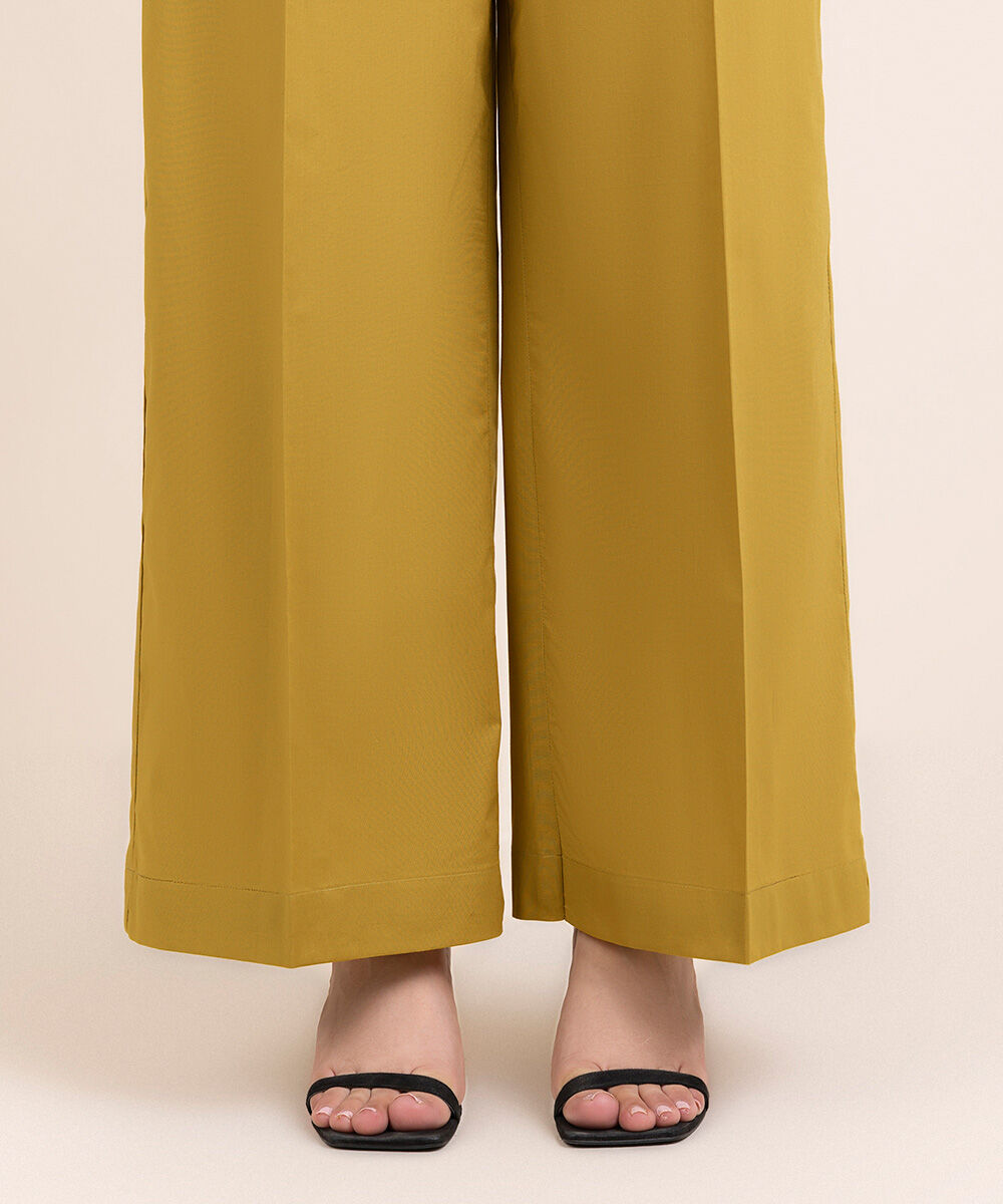 Woman - Yellow Solid Cambric Culottes