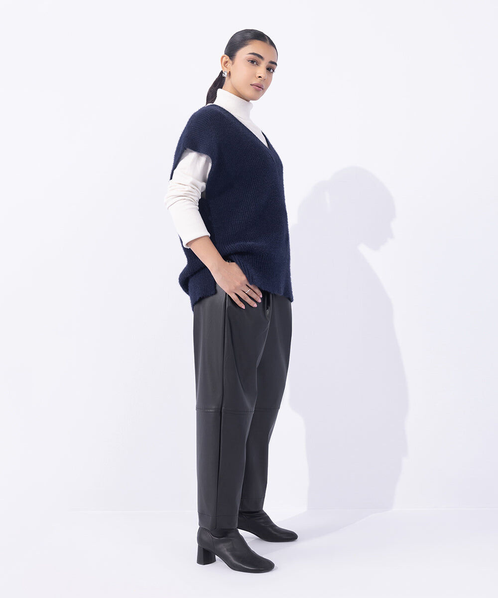 Woman - Blue Loose-Fit Sleeveless Sweater