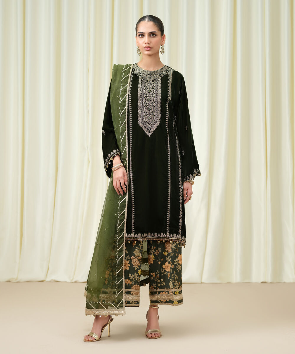 Women's Unstitched Velvet Embroidered Green 3 Piece Suit