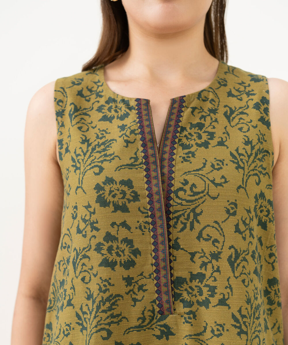 Women's Unstitched Khaddar Printed Brown 3 Piece Suit