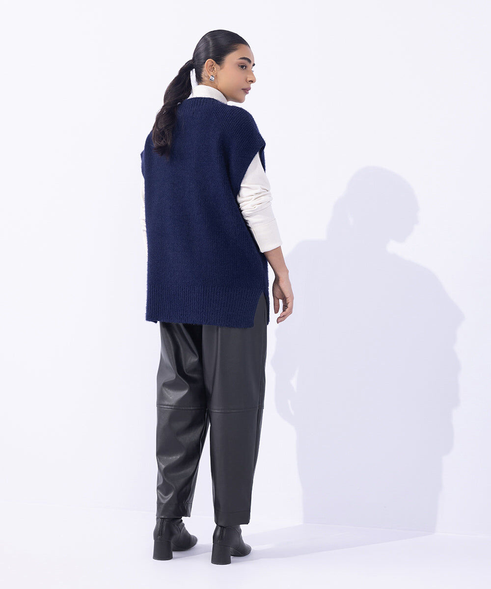 Woman - Blue Loose-Fit Sleeveless Sweater