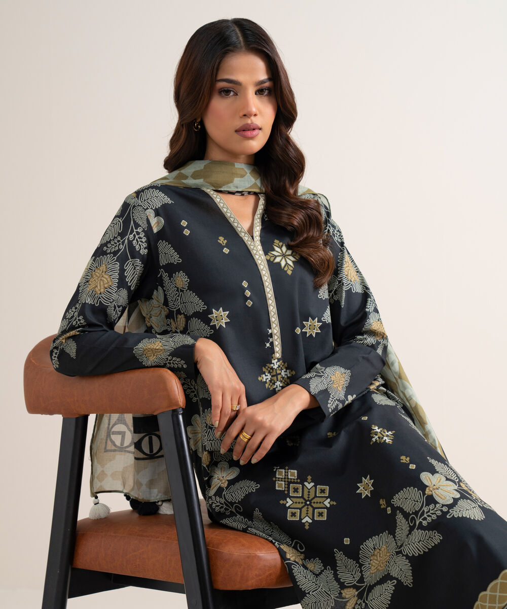 Women's Unstitched Printed Lawn Black 3 Piece Suit