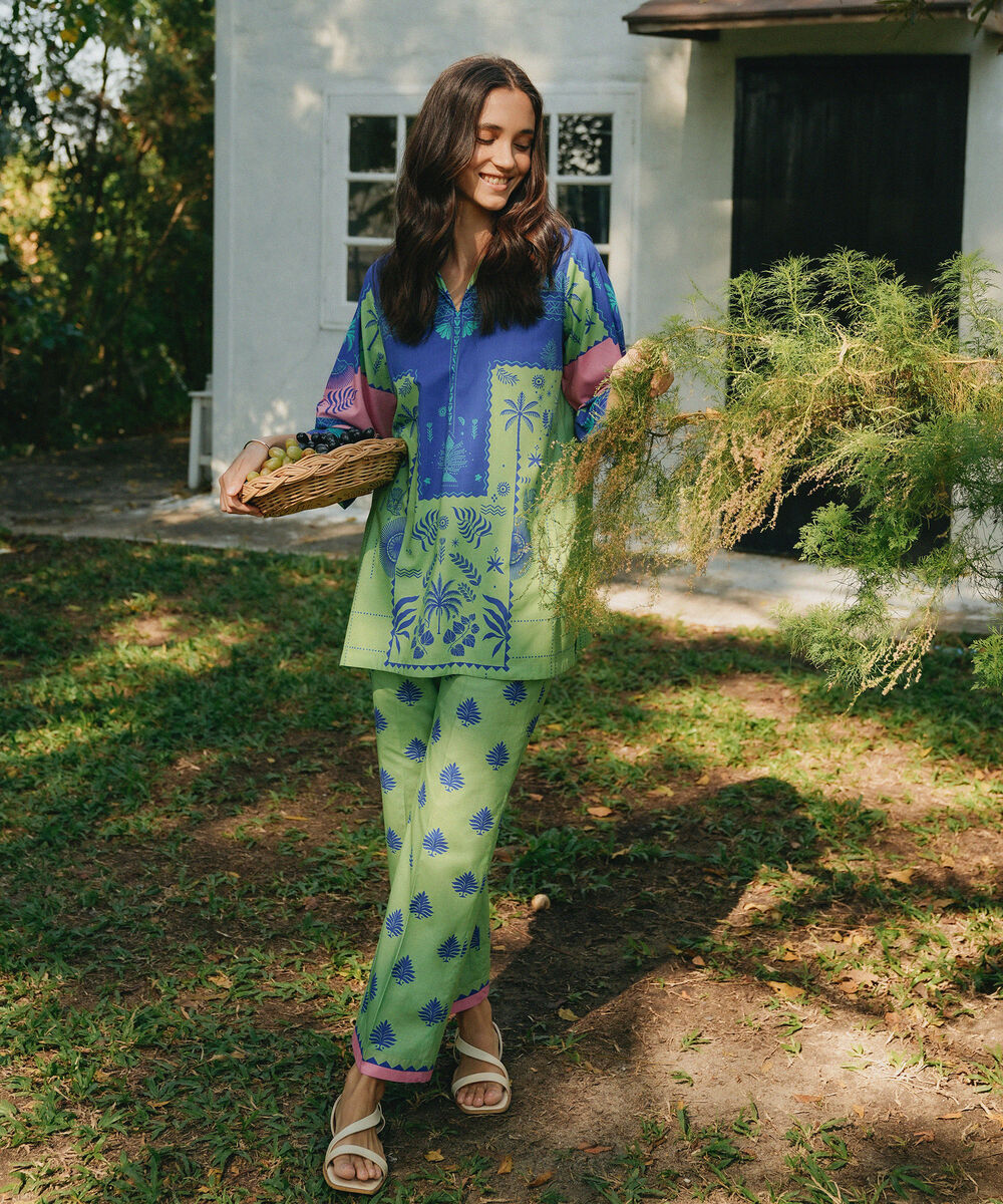 Women's RTW Cambric Printed Green Straight Pants