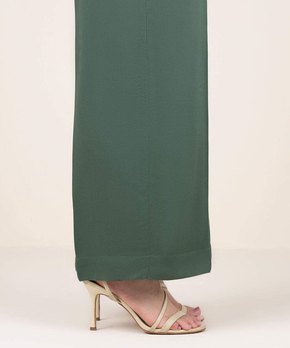 Women's RTW Bedford Solid Green Culottes
