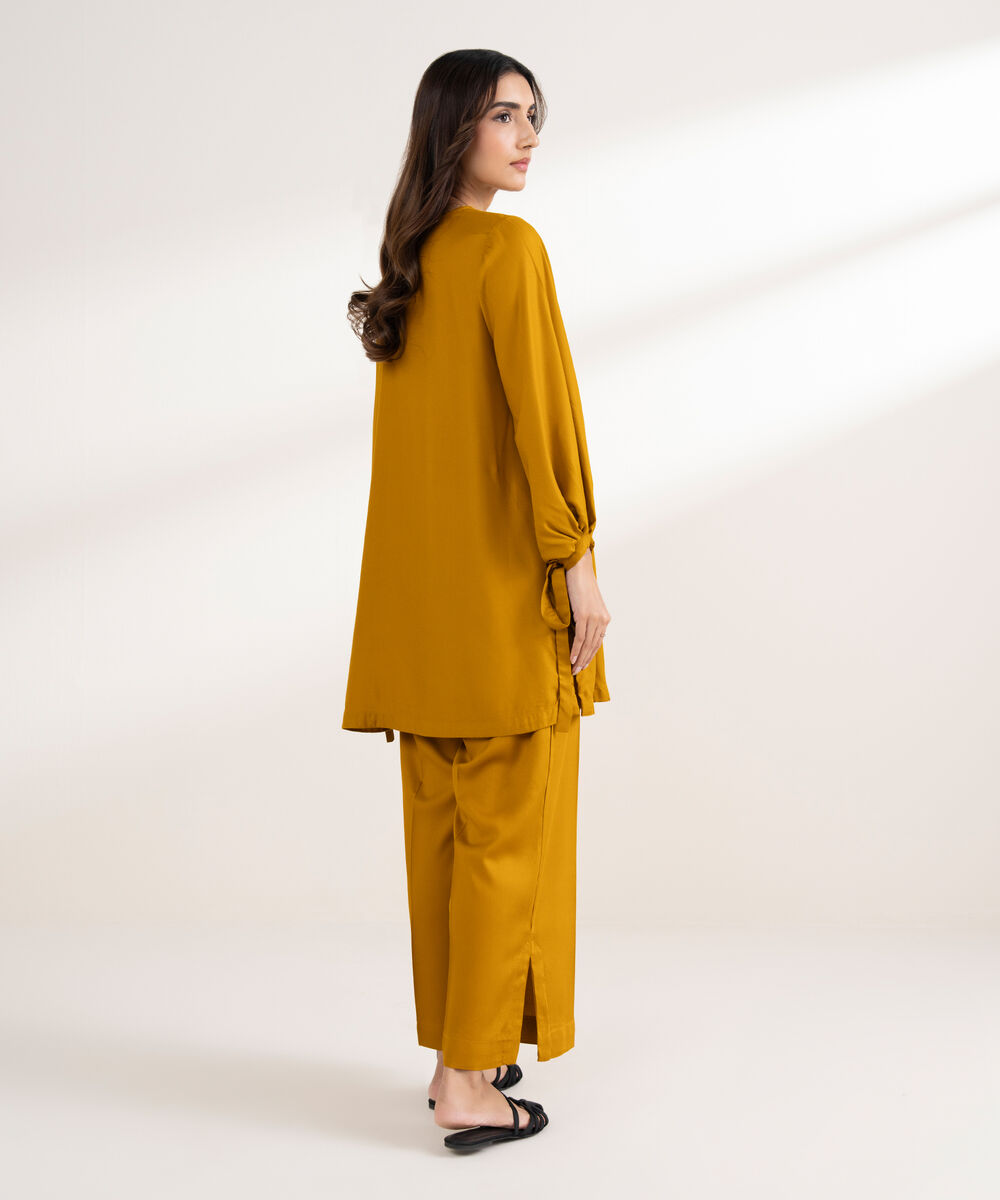 Women's RTW Bedford Solid Straight Mustard Shirt