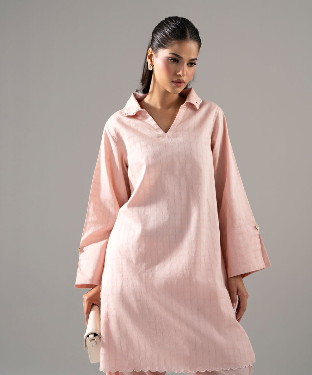 Women's RTW 3D Dobby Solid Powder Pink Straight Shirt