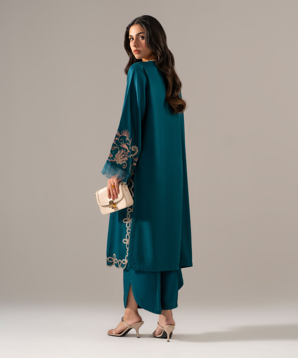 Women's RTW Bedford Solid Embroidered Teal Straight Shirt