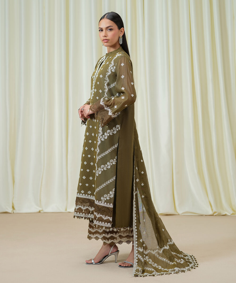 Women's Unstitched Blended Muslin Embroidered Green 3 Piece Suit
