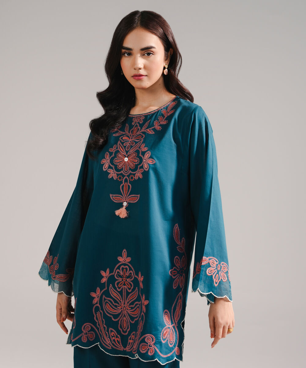 Women's RTW Cross Hatch Embroidered Teal Straight Shirt