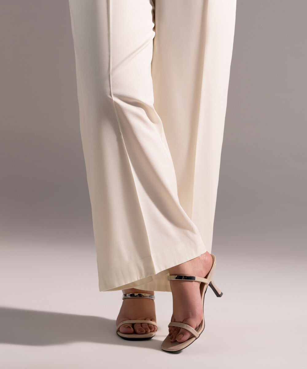 Women's RTW Cotton Viscose Solid Off White Culottes