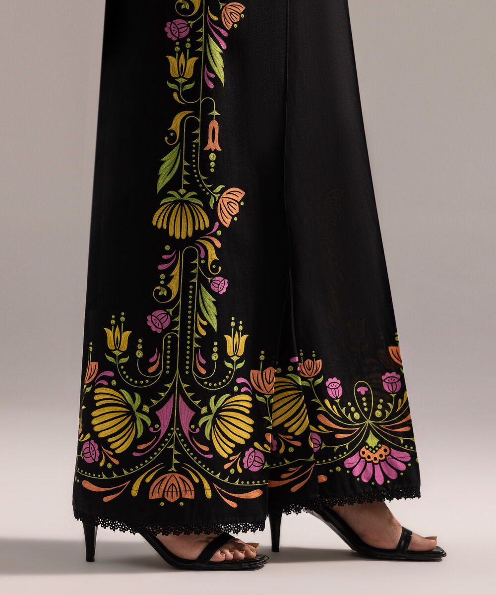 Women's RTW Cambric Printed Black Culottes