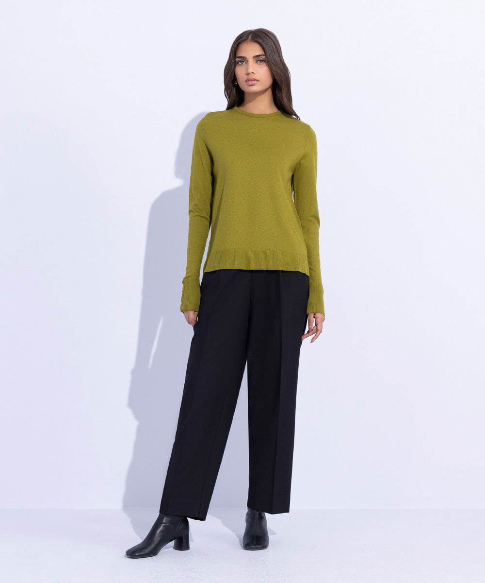 Woman - Green Lightweight Sweater with Gold Buttons